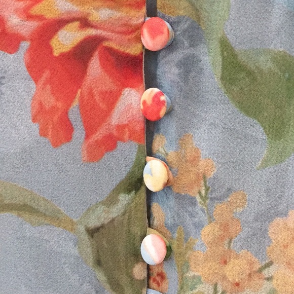 Zara floral dress - Picture 4 of 6